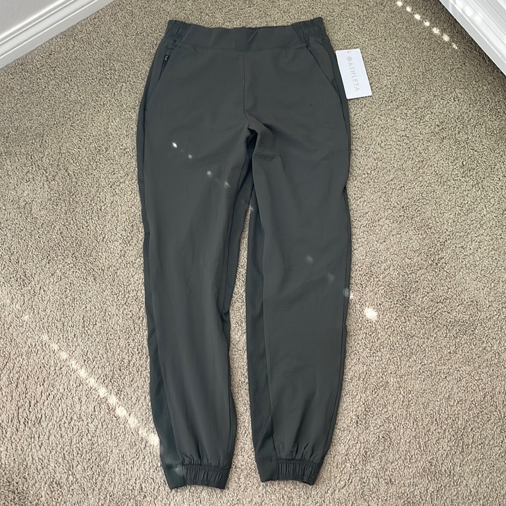 Athlete jogger pants